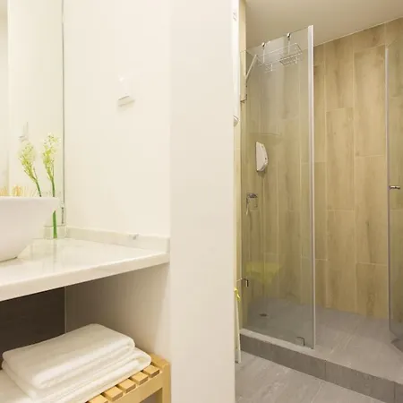 Santana Location Lisboa